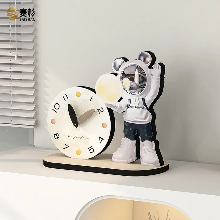 创意摆件座钟太空人装饰桌面家用卡通挂钟新款现代时尚静音钟表