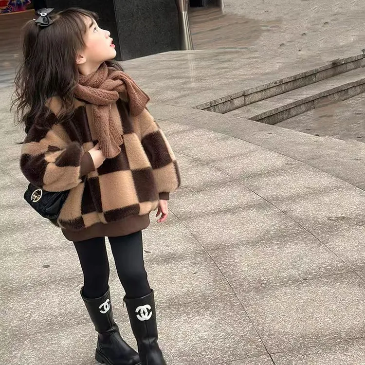 女童秋冬新款韩版兔绒毛格子卫衣男女宝宝时尚加绒洋气保暖上衣冬