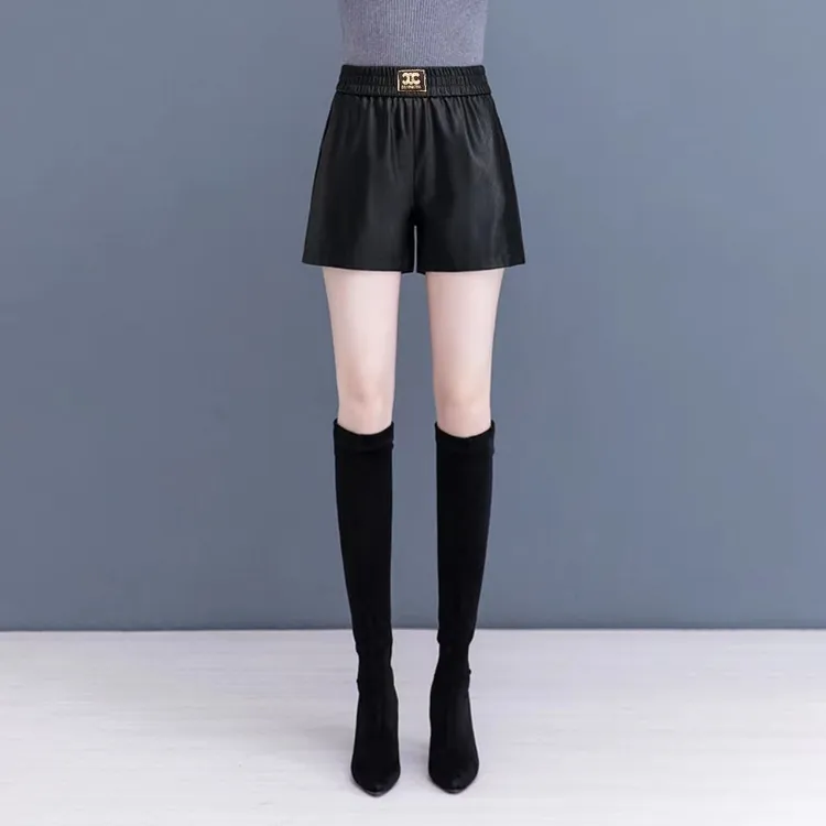 皮短裤女休闲秋冬时尚百搭黑色高腰大码直筒宽松显瘦皮短裤外穿