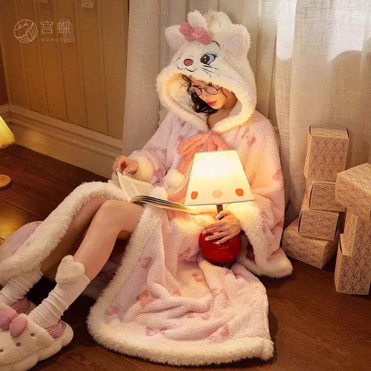 宫蝶迪士尼玛丽猫睡袍女秋冬季珊瑚绒长款斗篷睡衣保暖家居服