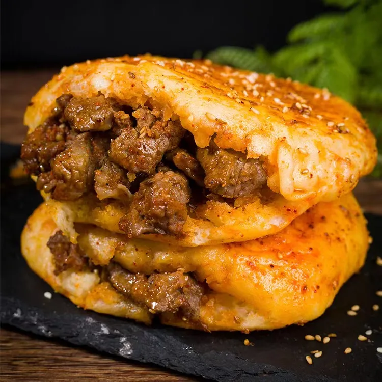 烤饼夹串牛肉串东北烤饼东北佳木斯特色烧烤肉夹馍冷冻肥瘦相间