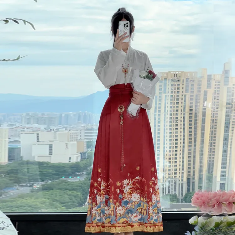 锦绣辞原创汉服女【莲年有余】明制飞机袖中国风缎面马面裙日常秋冬