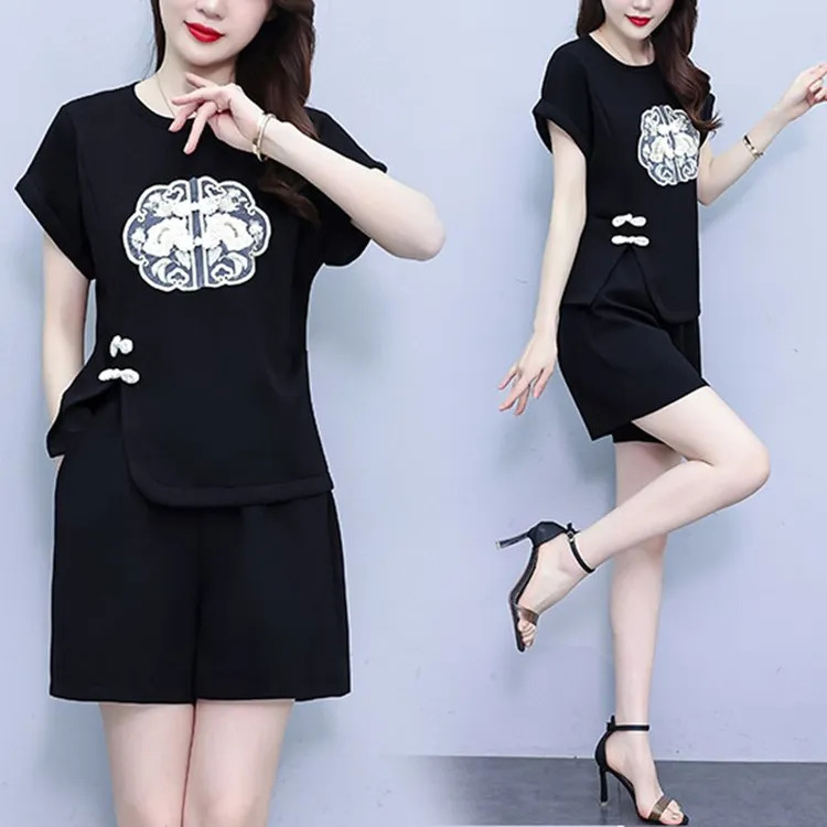 胖mm新中式刺绣套装女夏新款大码高档显瘦减龄休闲短裤国风两件套