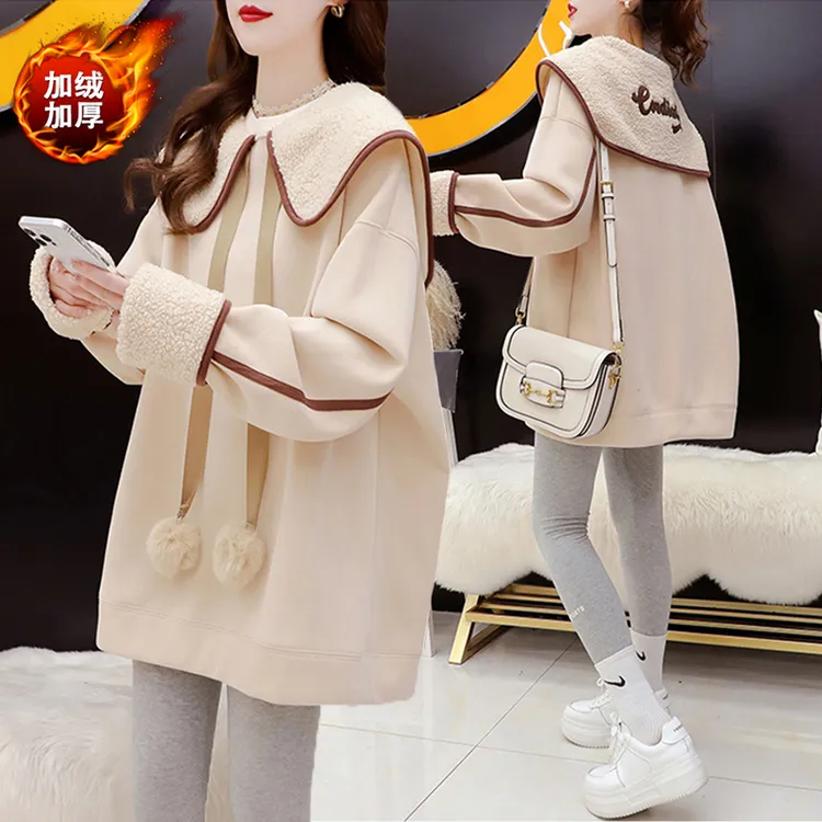 大码女装设计感娃娃领加绒卫衣女秋冬新款韩版宽松百搭中长款上衣