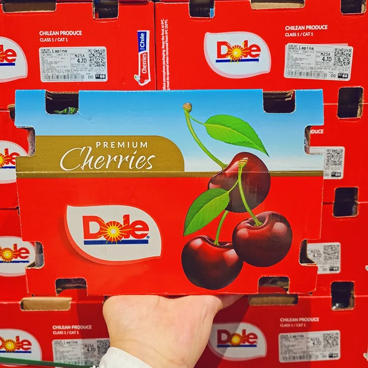 【高端-红色盒】智利空运桑提娜车厘子2JD5斤【顺丰空运】内附果径卡