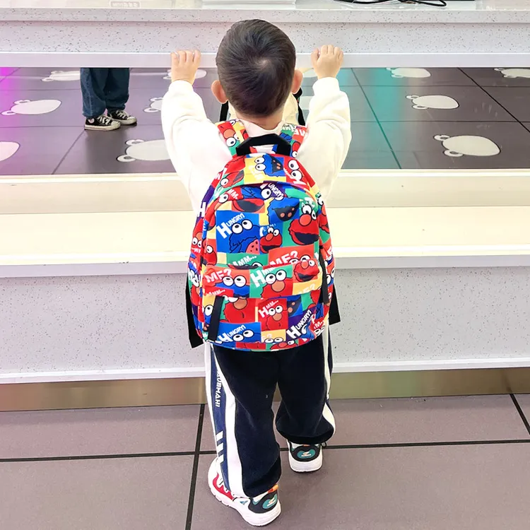 幼儿园书包男童女童儿童背包外出旅游男孩女孩超轻3-8岁双肩包潮