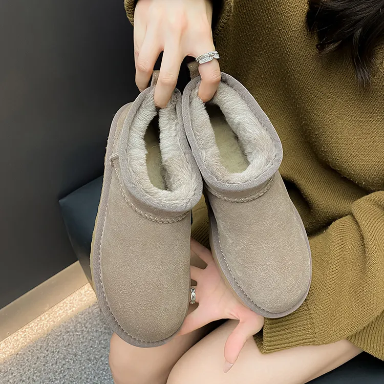 朴素 羊皮毛一体包头厚底雪地靴女防滑懒人外穿一脚蹬中跟棉鞋