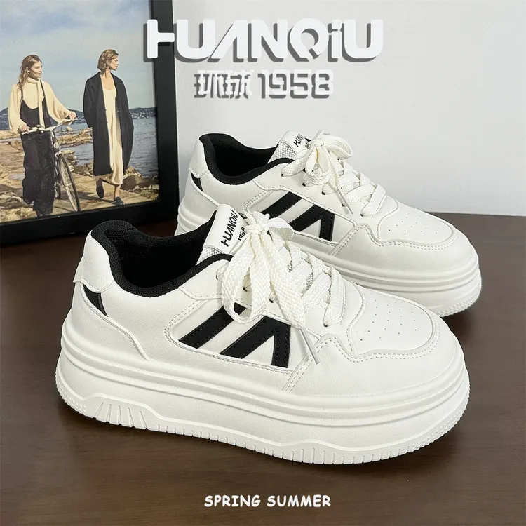 环球高颜值奶fufu小白鞋超软厚底增高板鞋2025新款学生百搭ins风