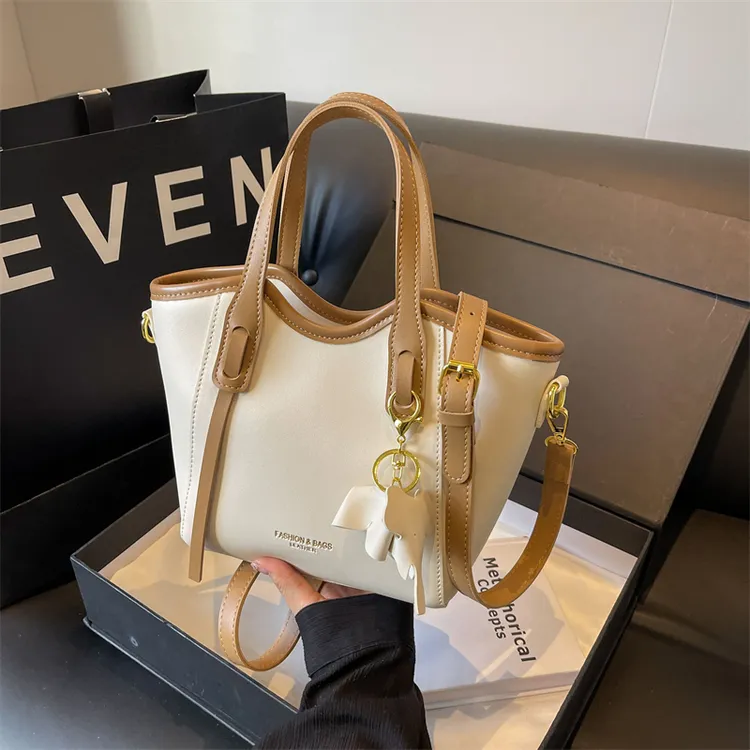 夏季新款小众撞色设计时尚手提包洋气百搭单肩包简约韩版斜挎包包