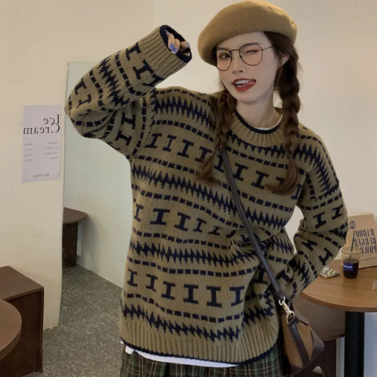 大码女装胖妹妹设计感复古百搭圆领ins针织上衣200斤显瘦遮肉毛衣