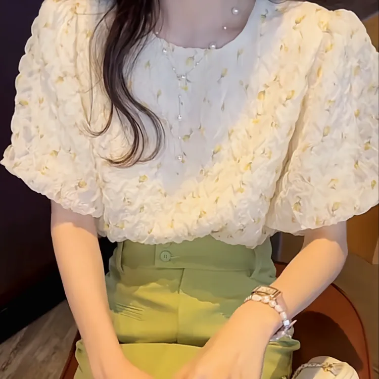 夏季御姐半截袖高级感时尚小香风(120斤以内)