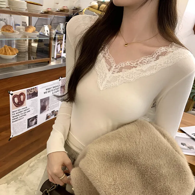 秋冬季V领蕾丝拼接内搭打底衫女辣妹修身可外穿长袖时尚气质上衣