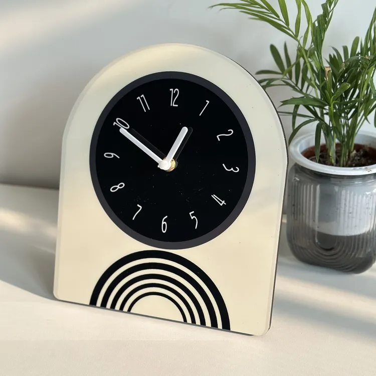 光影黑色现代免打孔摇摆时钟家用装饰创意奶油风钟表个性简约挂钟