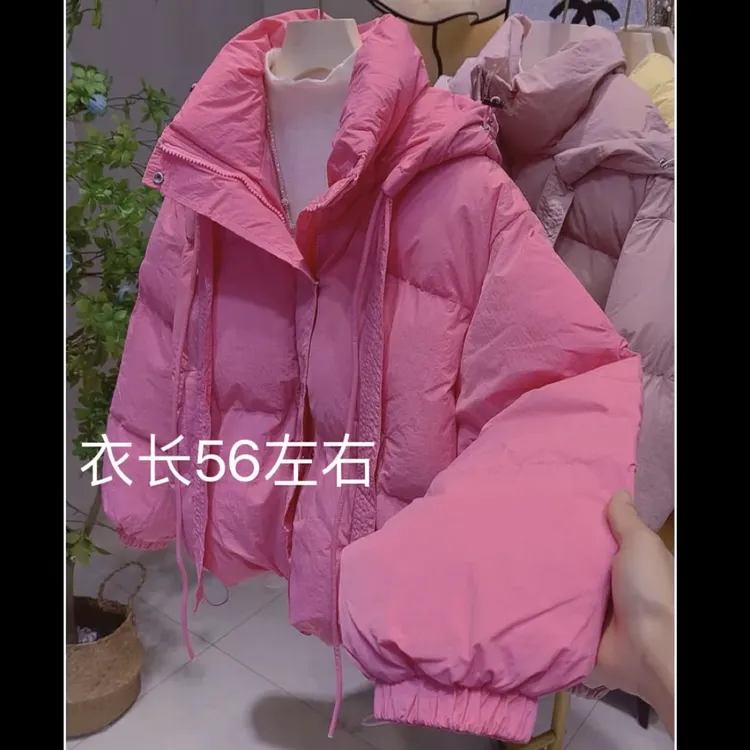 黑589新款冬季韩版女装短款连帽加厚时尚小个子外套棉服