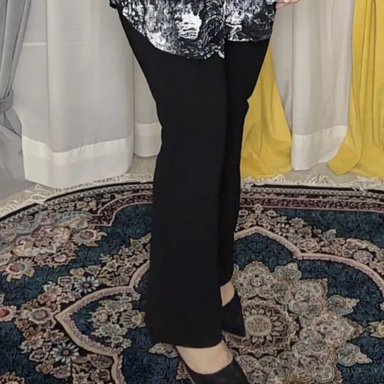 2024款秋冬时尚白塔休闲微喇女裤（ixtan) 