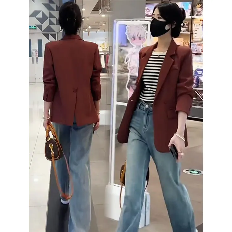 设计感西装外套女2024秋季新款时尚气质休闲宽松后开叉西服上衣潮