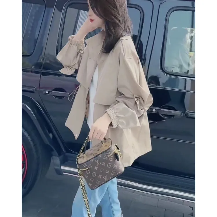 欧洲站设计感早秋新款风衣外套女2023洋气百搭收腰显瘦短夹克外套