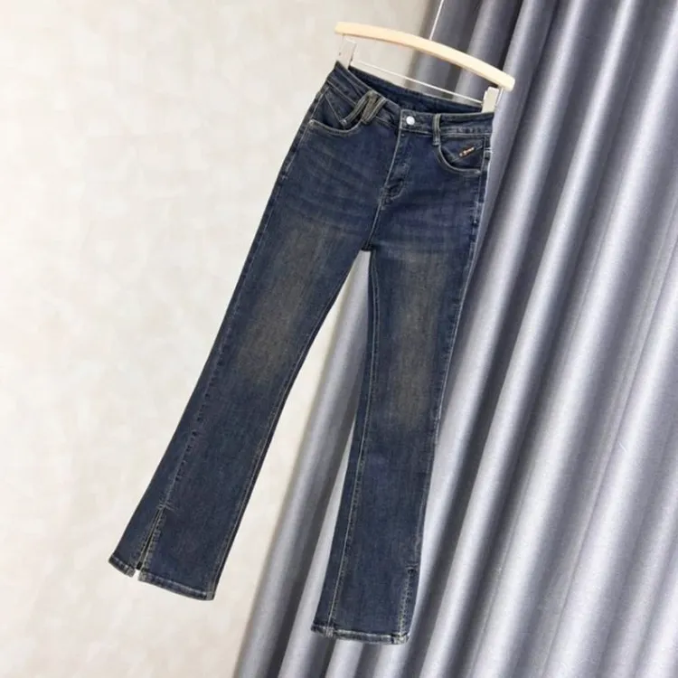 水泥灰小个子微喇叭牛仔裤女新款时尚显瘦弹力修身开叉百搭喇叭裤