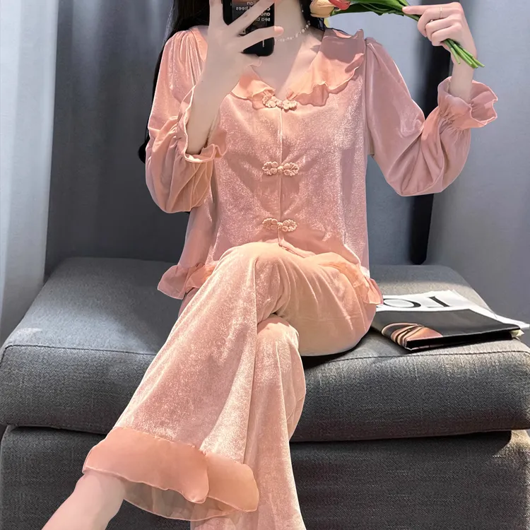 时尚法式甜美睡衣女春秋小翻领花边荷叶边爆款丝绒家居服外穿冬