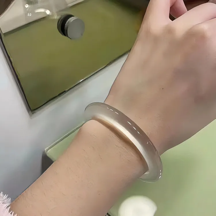 马料香槟色玛瑙玉髓9-12mm手镯天然玉石送女朋友送闺蜜一物一证书