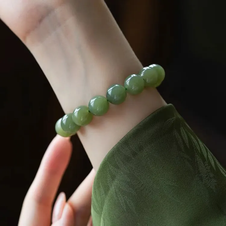 正品天然和田玉湖水绿12mm手串复古大气款饰品细腻光滑一物一证书