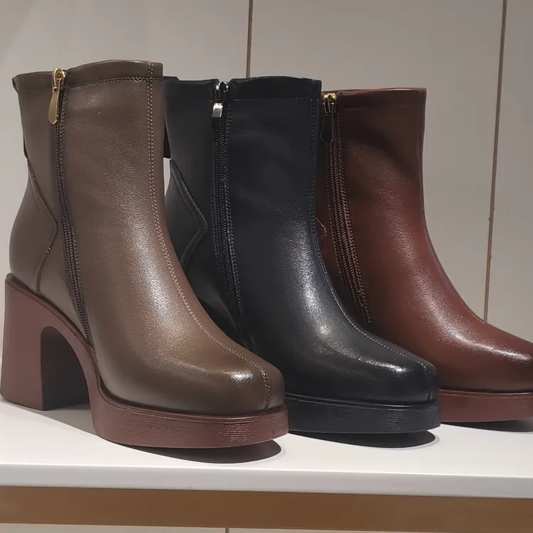 50262新款厚底粗跟方头加绒侧拉链知短靴防水台3公分跟高6-8公分