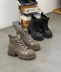 2203广版新款高品质头层牛皮单里短靴头层羊皮脚垫