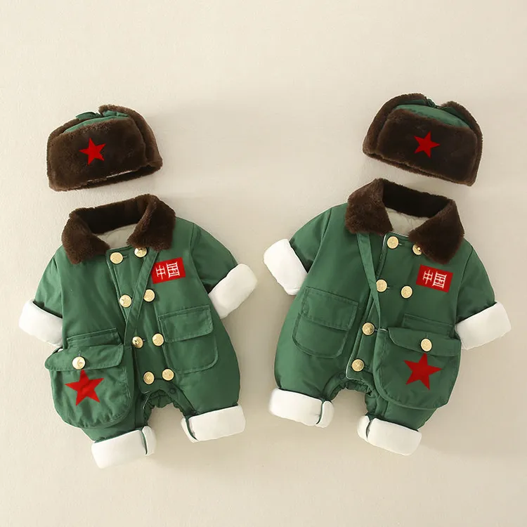 婴儿衣服加棉冬季男女宝宝军绿大衣可爱洋气厚款外出连体哈衣套装
