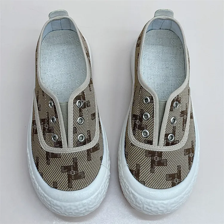 老北京布鞋春季新款舒适透气轻便一脚蹬懒人鞋时尚休闲百搭女单鞋