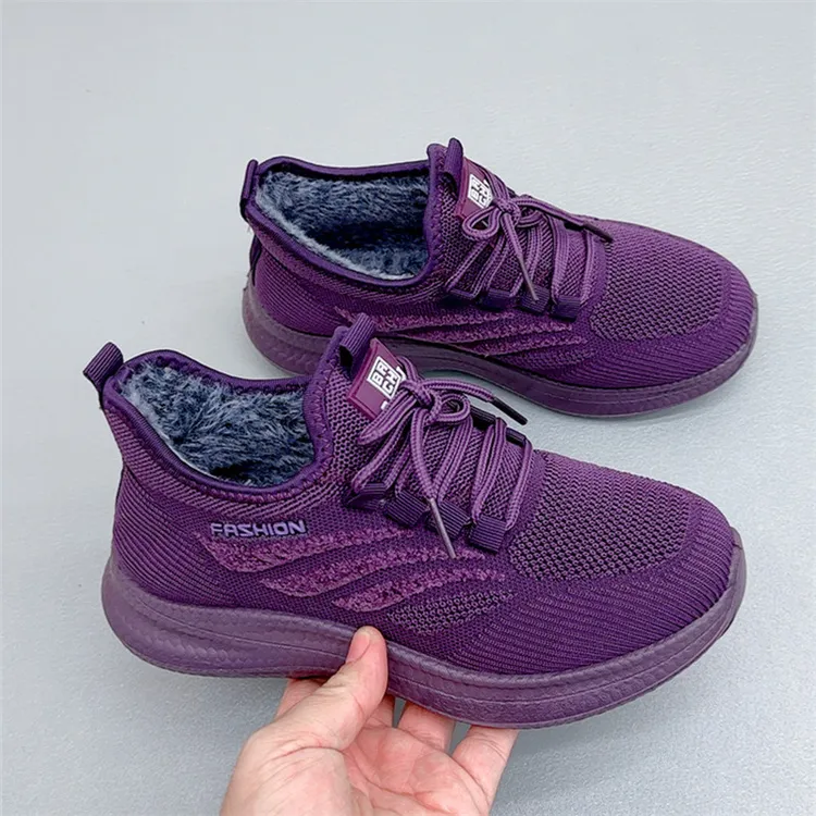 冬季新款老北京布鞋2024加绒加厚保暖女休闲运动棉鞋中老年妈妈鞋