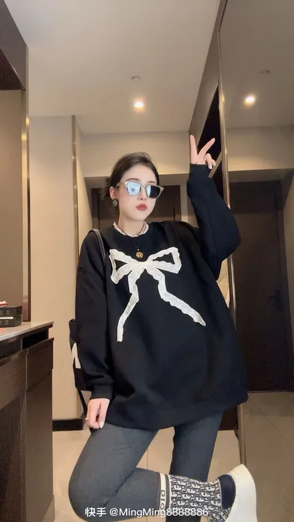 秋季女蝴蝶结毛针织衫休闲宽松薄款慵懒风百搭中长款印花黑色