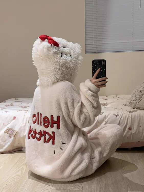 【DMXJ大梦想家】卡通可爱珊瑚绒hellokitty睡衣女冬加厚家居服套装