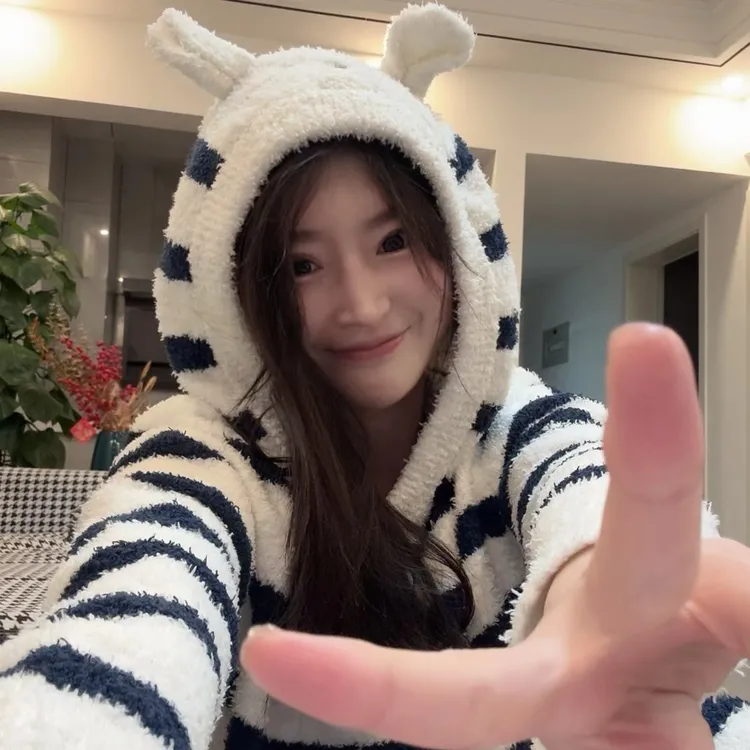 冬天少女条纹珊瑚绒长袖睡衣女冬季新款加厚家居服长裤套装可外穿