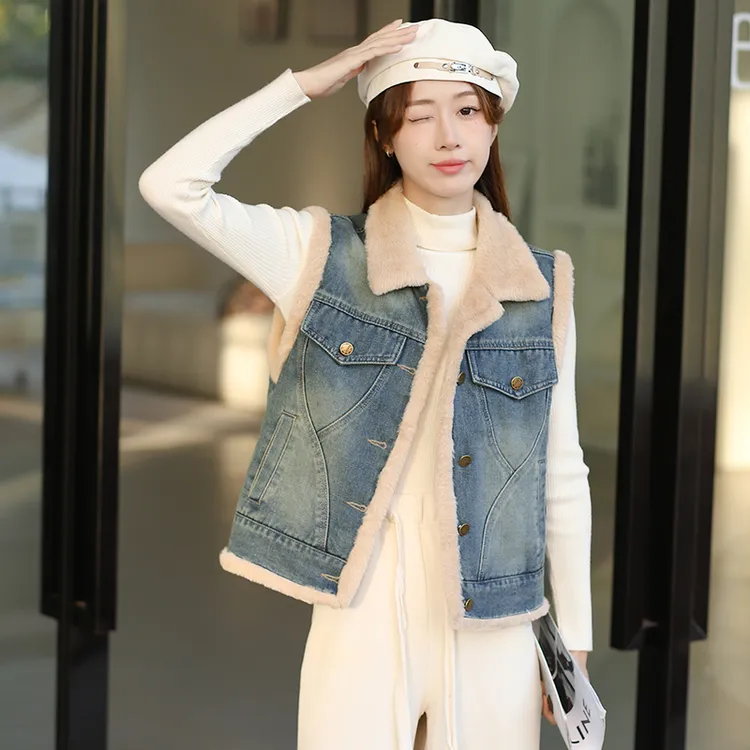加绒加厚牛仔马甲外套女秋冬新款百搭宽松小个子短款无袖背心马夹
