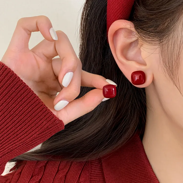 合金树脂耳饰 925银针方糖耳钉气质本命年新年耳饰女红色小众耳环