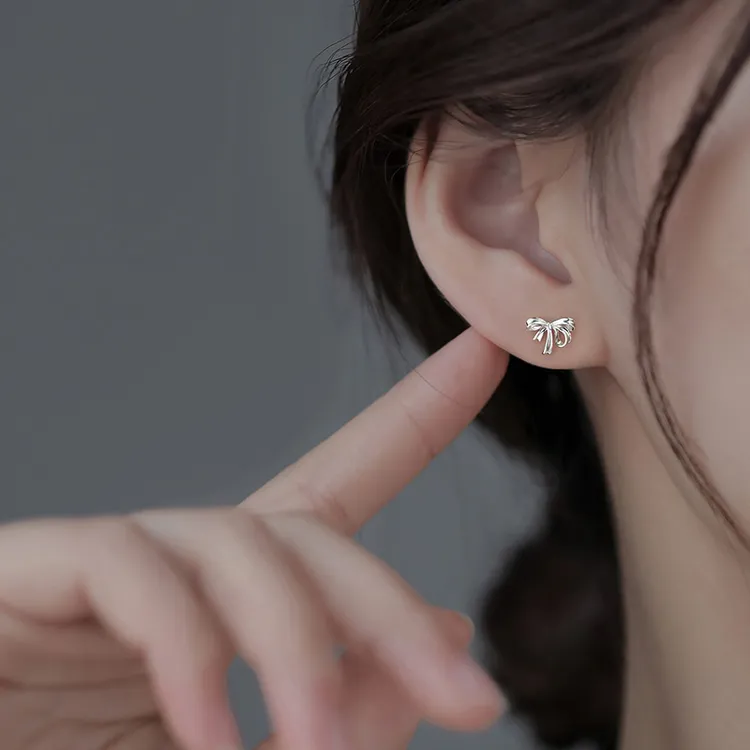 足银耳饰 999纯银蝴蝶结耳钉新款2024爆款小众耳环轻奢高级感耳饰