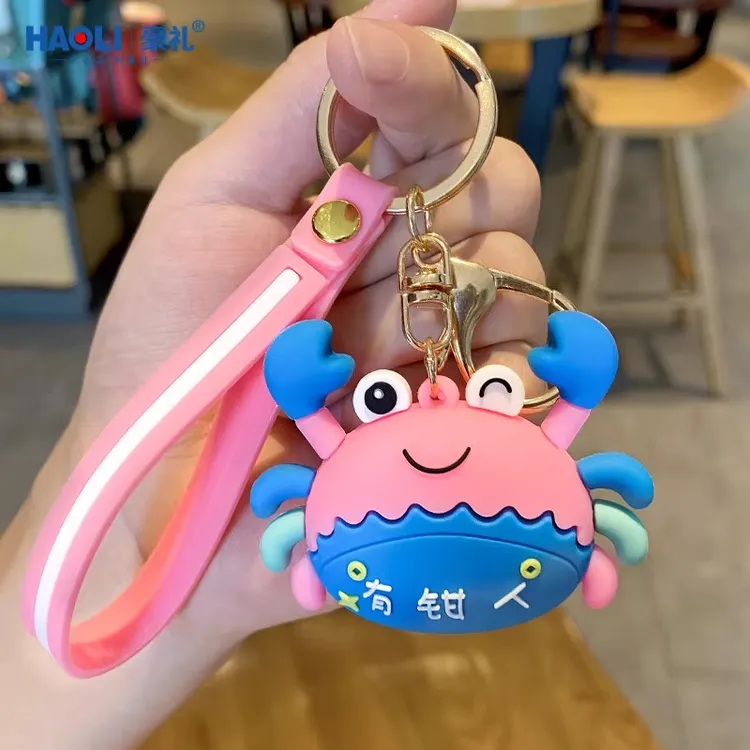 可爱ins网红螃蟹有钱人钥匙扣女书包包挂饰公仔情侣汽车钥匙挂件