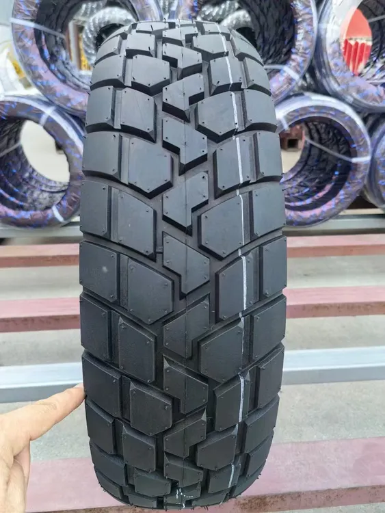 40号链接110/70-17，130/70-17摩托车真空胎8层加厚轮胎