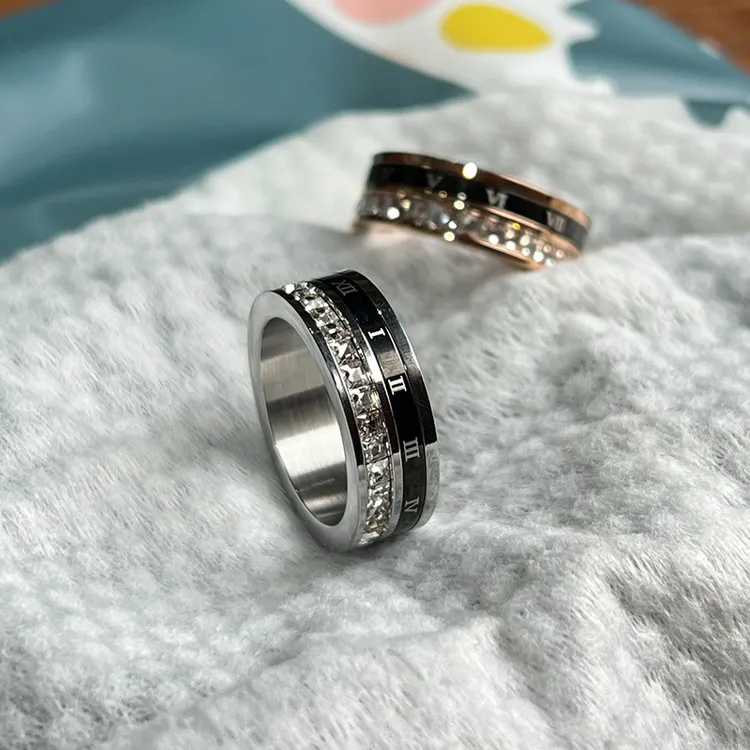 钛钢戒指 时尚ins个性轻奢小众情侣戒指男款指环单身尾戒女饰品