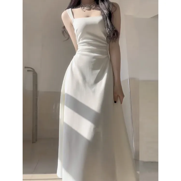 高个子女生白色吊带连衣裙巨显瘦长裙夏季新款优雅法式赫本超长裙