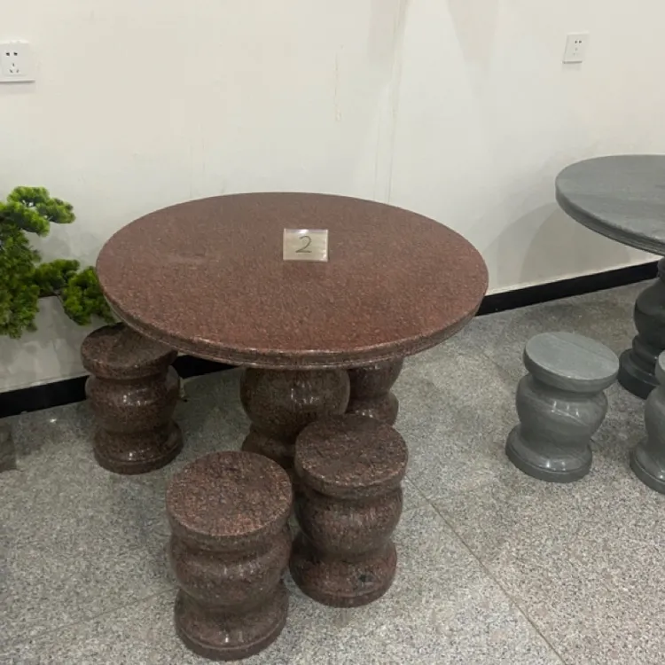 中国红一桌四凳石桌石凳