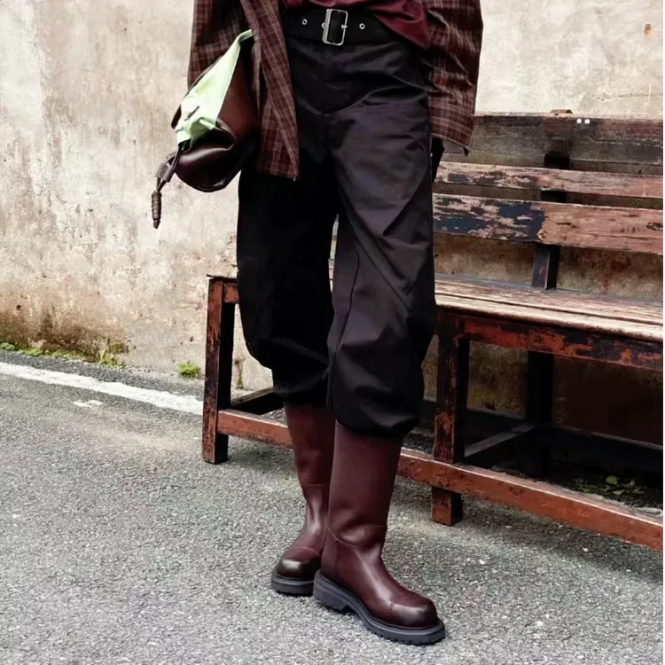 萝茜妮嫚双11爆款萝茜妮嫚英伦抖音厚底真皮圆头大筒围长筒靴女士