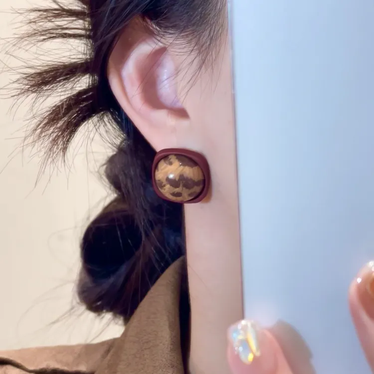 雅丹几何轻奢时尚豹纹耳针高级百搭简约耳饰R1874