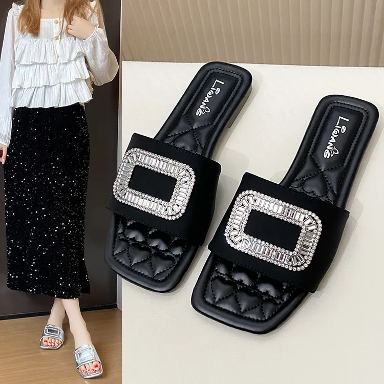 拖鞋女外穿网红2025新款百搭时尚方头软底一字拖爆款室外平底凉拖