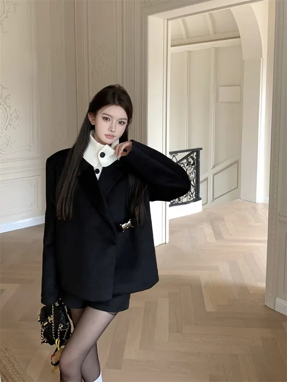 矜贵千金 黑色加厚毛呢假两件西装套装女秋冬高腰短裤韩版两件套