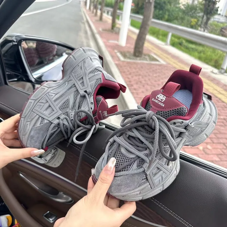 港风复古真皮老爹鞋女春季炸街显脚小2025新款爆款增高休闲运动鞋