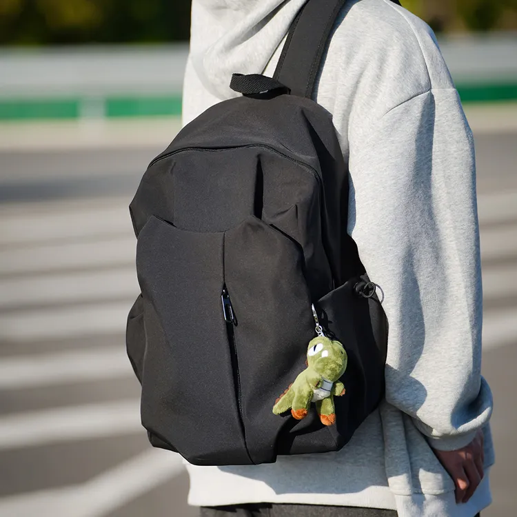 男士休闲双肩包百搭大容量通勤电脑背包学生书包男大学生旅行背包