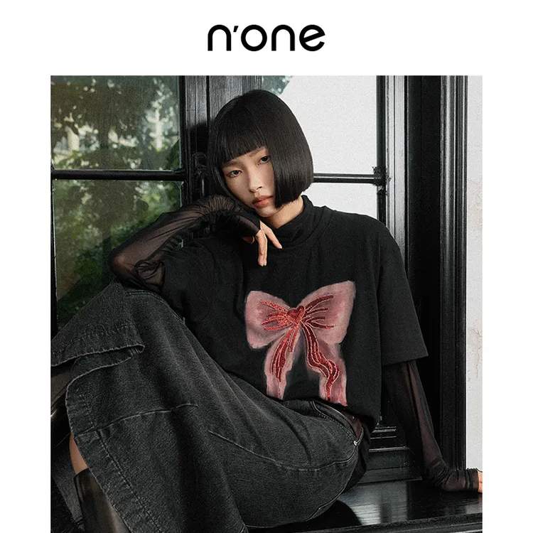 none 新款高领两件套针织T恤女重工蝴蝶结图案叠穿针织衫