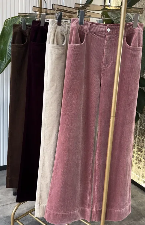 灯芯绒直筒裤高腰显瘦秋冬直筒裤