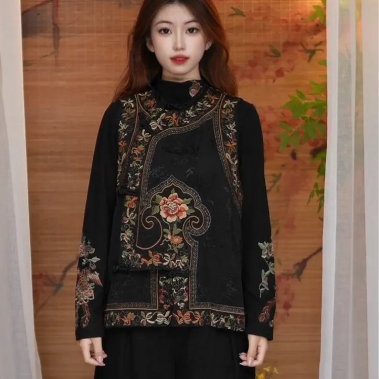 提花人丝重工刺绣中式国风圆领斜襟盘扣背心马夹